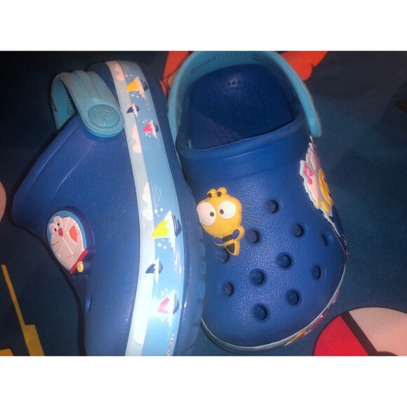 Crocs 6c - Picture 6 of 6